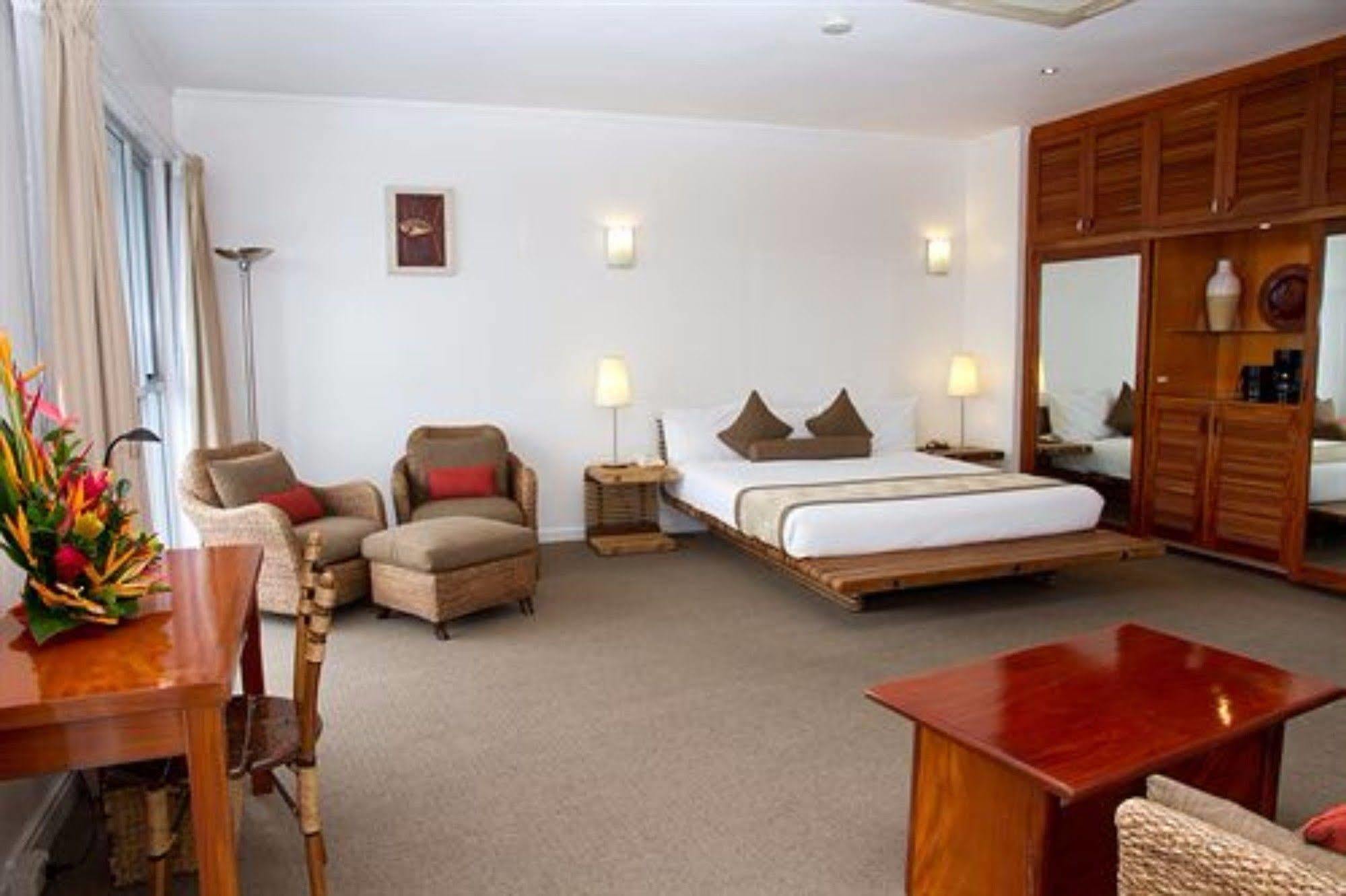 Tanoa Plaza Hotel Suva Exterior foto